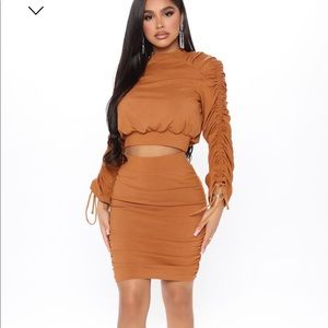 Pre Owned Women’s Fashion Nova 2pc Bounce Back Ruched Mini Skirt Set- Camel Sz M